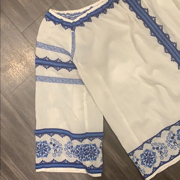 Love Sam Wanda Off The Shoulder Embroidered Top - Picture 7 of 7